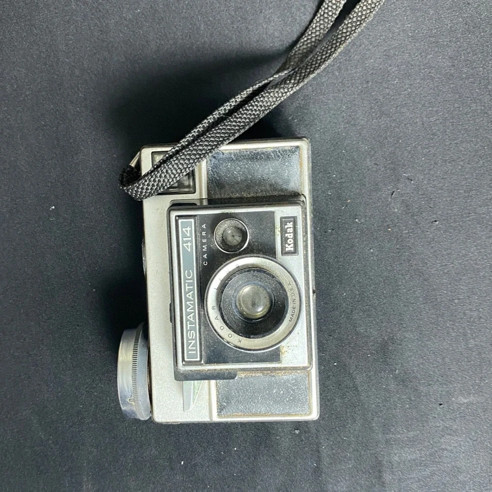 Vintage Kodak Instamatic 414 Camera‎ with Strap Retro Film Camera